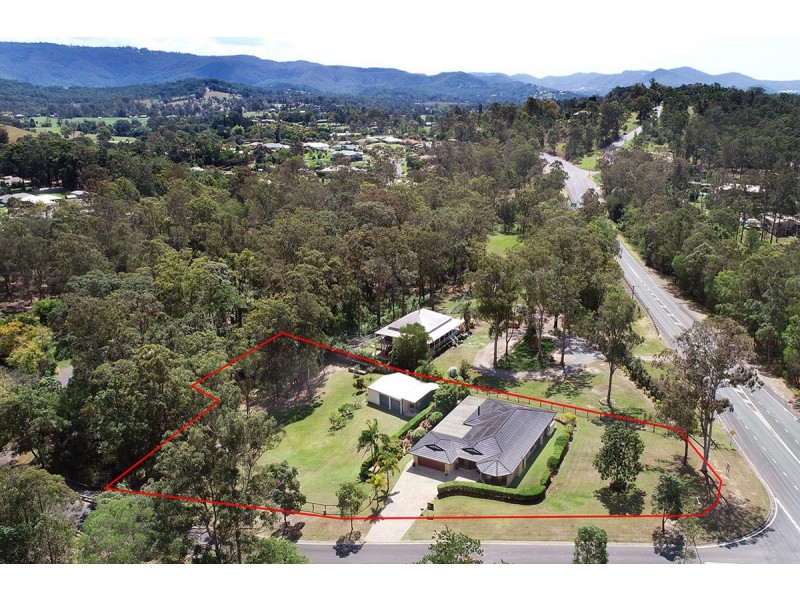 1 Venn Court, Mount Nathan QLD 4211