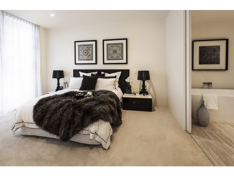 301/A Ross Street, Benowa QLD 4217