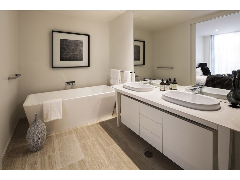 301/A Ross Street, Benowa QLD 4217