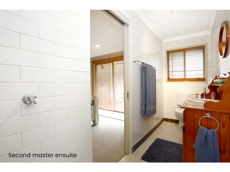 551 Mundoolun Connection Road, Boyland QLD 4275