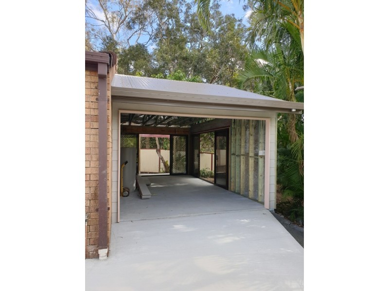 1/5 Gumbeel Court, Highland Park QLD 4211