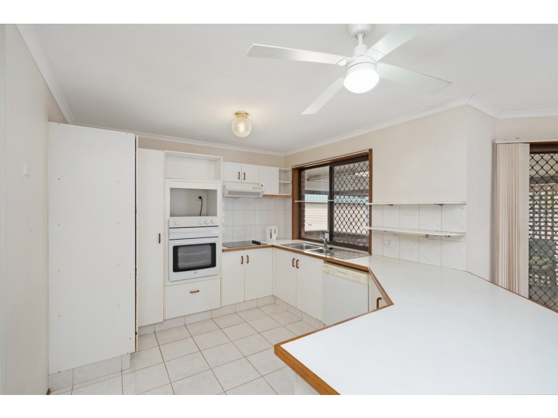 68 Alexander Drive, Highland Park QLD 4211