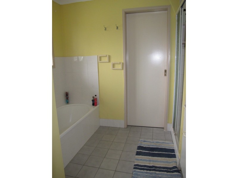 83 Explorers Way, Worongary QLD 4213