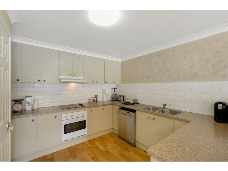 30 Beltana Way, Nerang QLD 4211