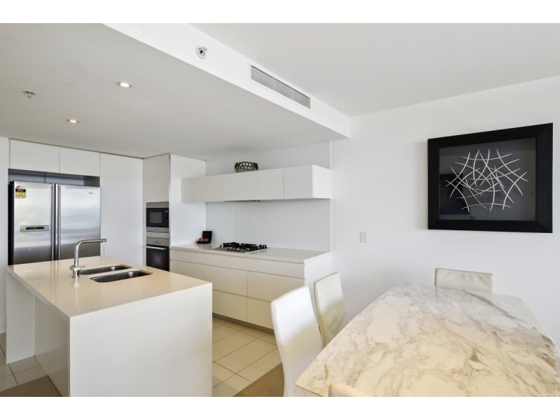 1103/1 Oracle Boulevard, Broadbeach QLD 4218