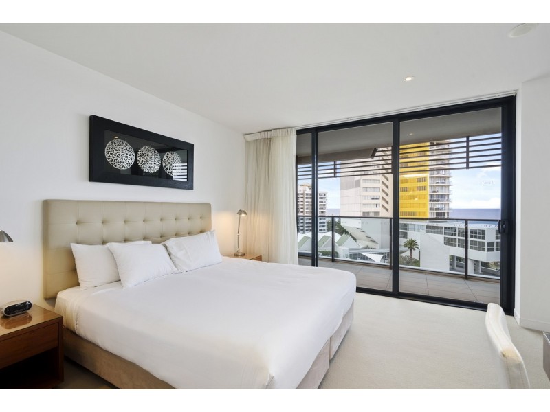 1103/1 Oracle Boulevard, Broadbeach QLD 4218