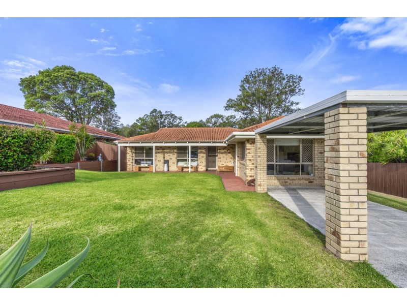 244 Mildura Drive, Helensvale QLD 4212