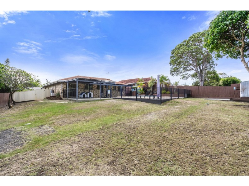 244 Mildura Drive, Helensvale QLD 4212