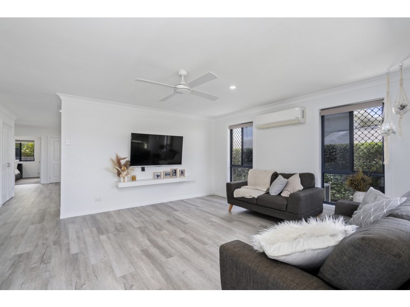 56 Kelsey Circuit, Nerang QLD 4211