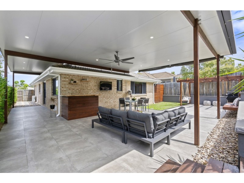 56 Kelsey Circuit, Nerang QLD 4211