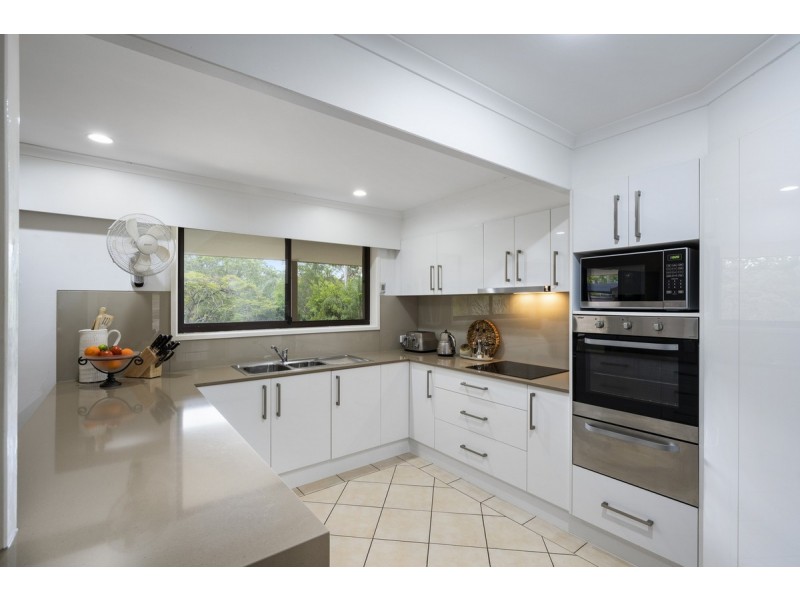 6 Lutana Street, Nerang QLD 4211