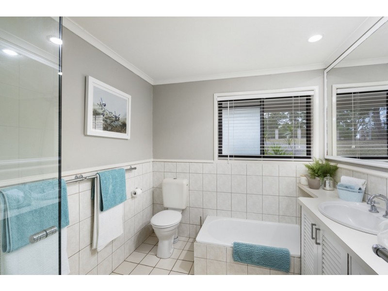 6 Lutana Street, Nerang QLD 4211