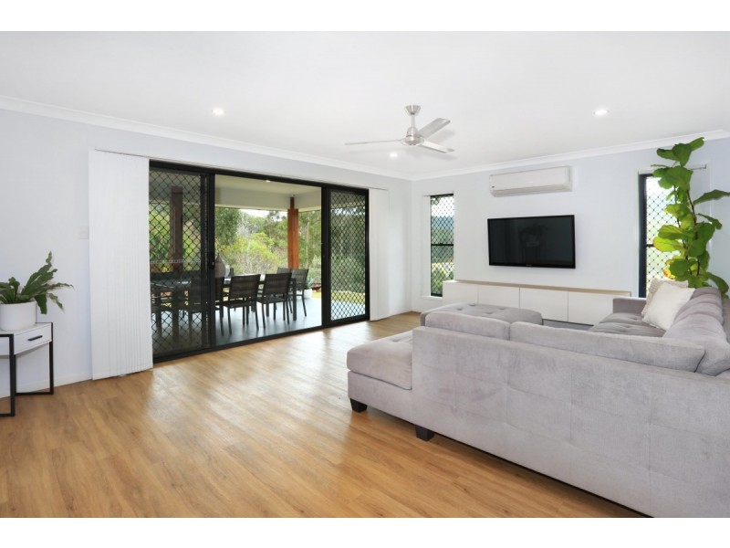 21 Woodland Avenue, Mount Nathan QLD 4211