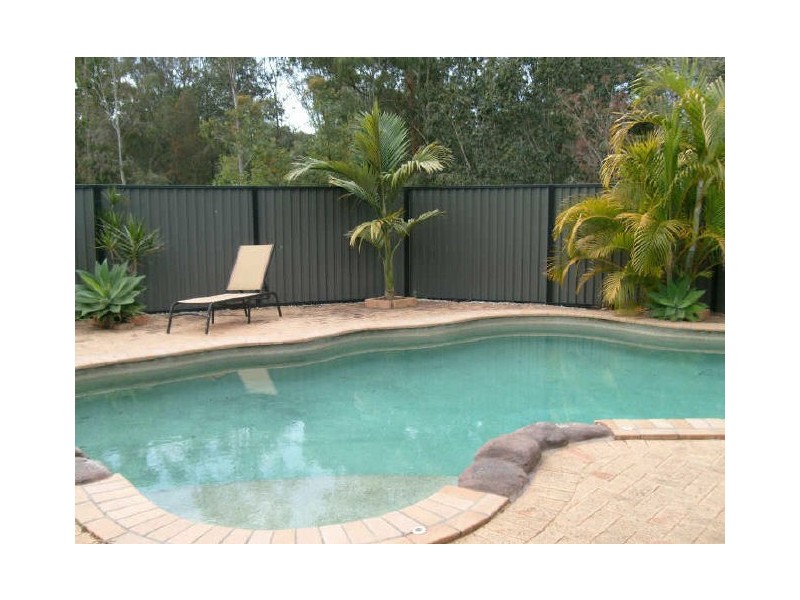 2 Ride Court, Worongary QLD 4213