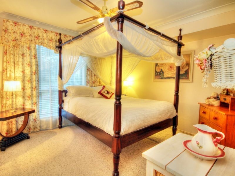 25 Inverness Court, Nerang QLD 4211