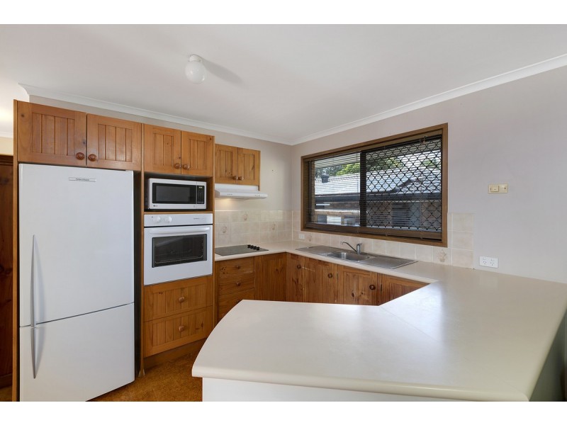 3 Dunsby Drive, Carrara QLD 4211