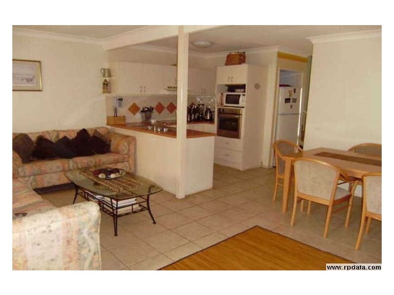 8/107 Cayuga Road, Highland Park QLD 4211