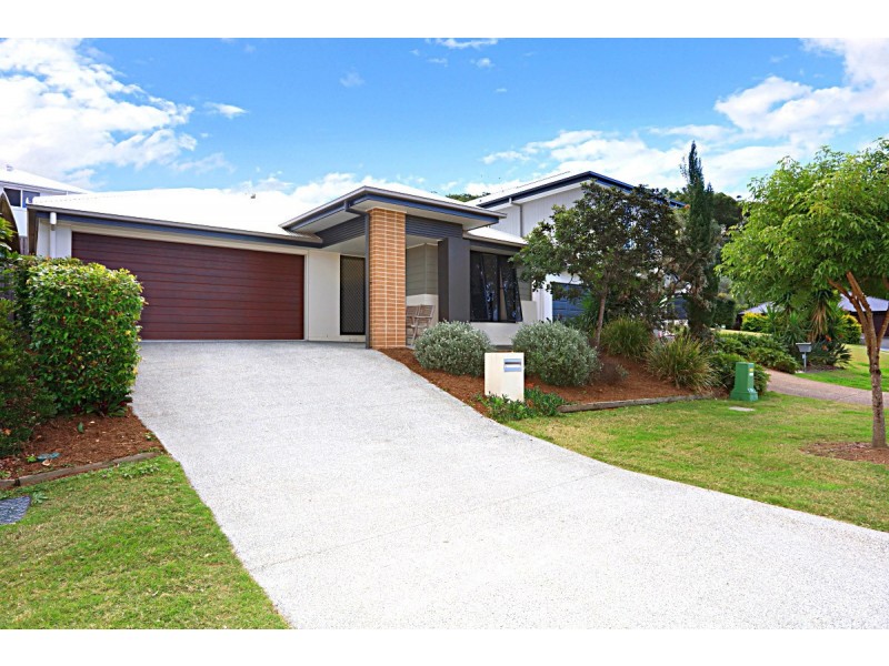 3 Hillstone Crescent, Maudsland QLD 4210