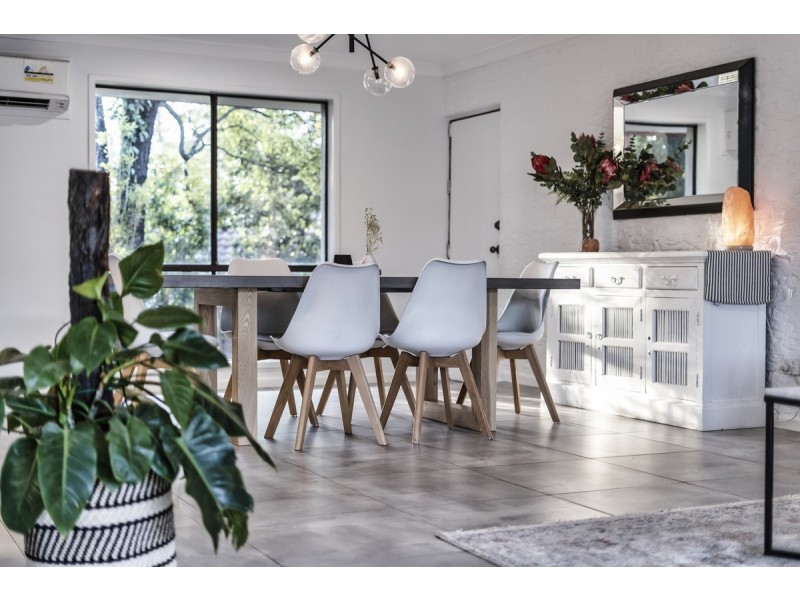 22 Whitian Drive, Carrara QLD 4211