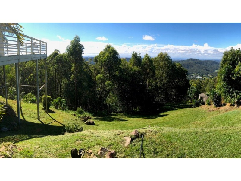49 Macrozamia Drive, Clagiraba QLD 4211
