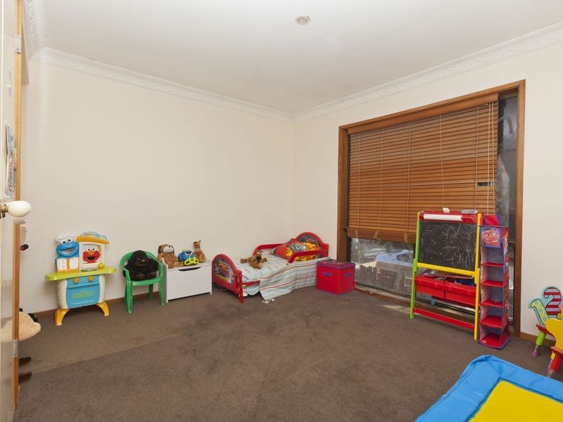 7 Onyx Court, Carrara QLD 4211