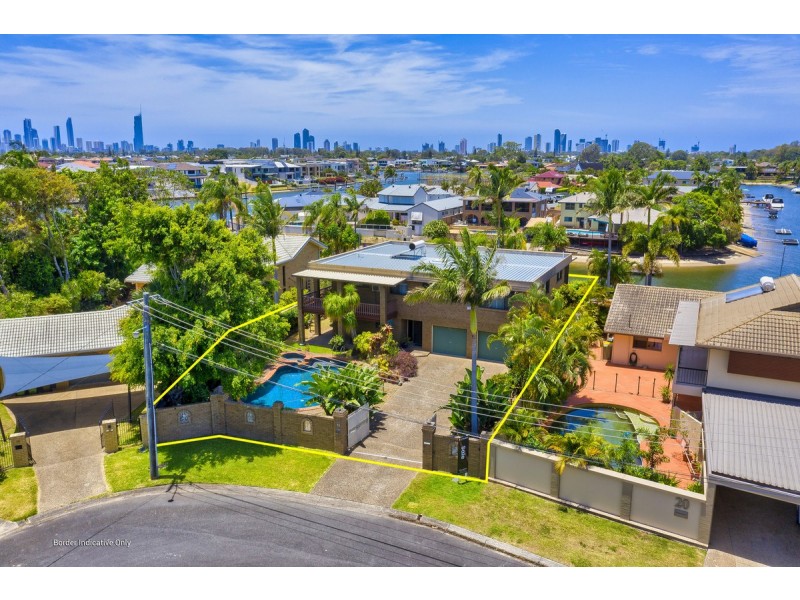 18 Sacha Place, Carrara QLD 4211