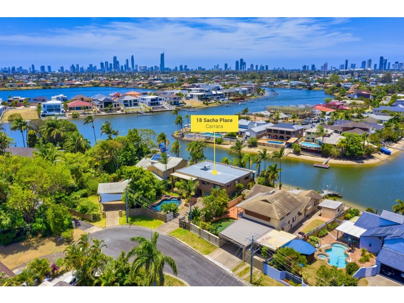 18 Sacha Place, Carrara QLD 4211