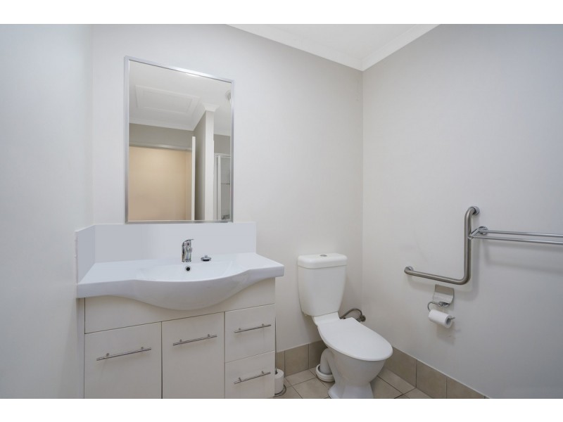 305/5 (Unit 33 Bourton Road, Merrimac QLD 4226