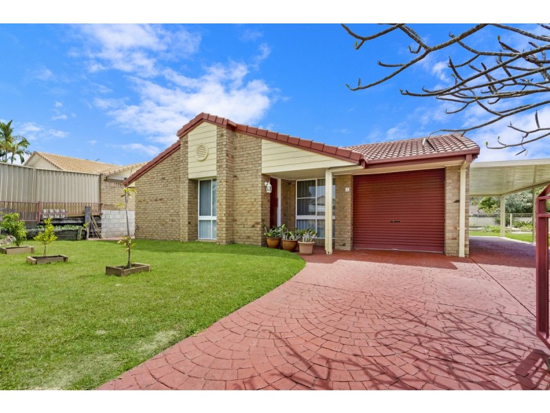 5 Burcott Court, Carrara QLD 4211