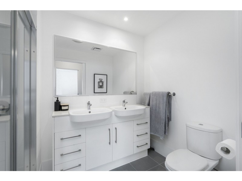 73/1 Boulton Drive, Nerang QLD 4211