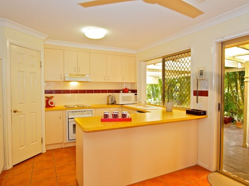 10 Beltana Way, Nerang QLD 4211