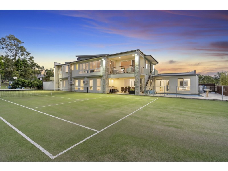 31 Southern Skies Avenue, Reedy Creek QLD 4227