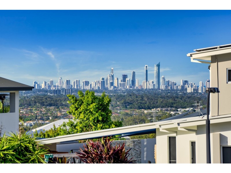 31 Southern Skies Avenue, Reedy Creek QLD 4227