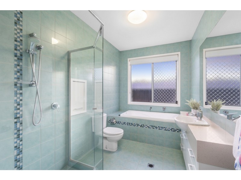 31 Southern Skies Avenue, Reedy Creek QLD 4227