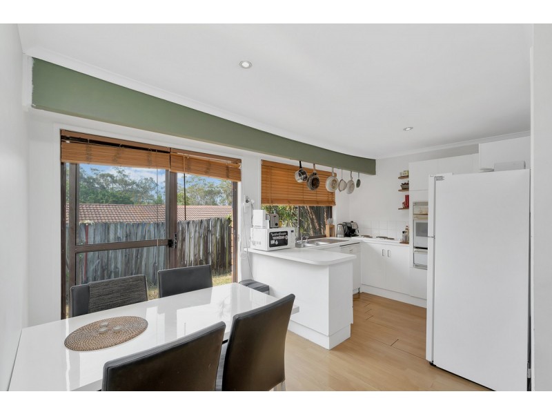 1/12 Gumbeel Court, Highland Park QLD 4211