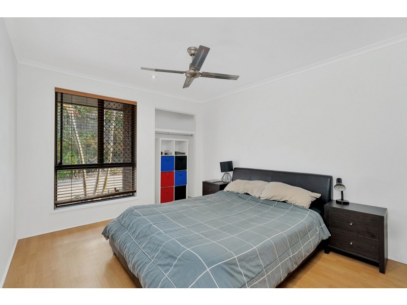 1/12 Gumbeel Court, Highland Park QLD 4211