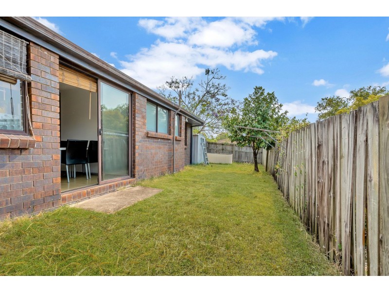 1/12 Gumbeel Court, Highland Park QLD 4211