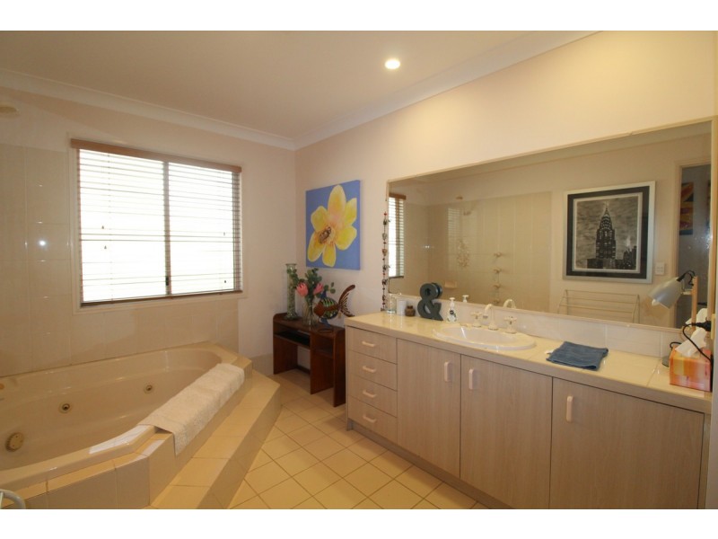 66 B Worley Drive, Gilston QLD 4211