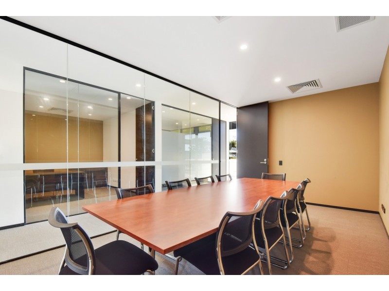 2-4 New Street, Nerang QLD 4211