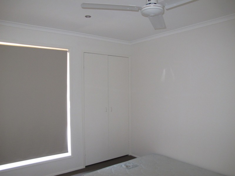 5 Issell Place, Highland Park QLD 4211