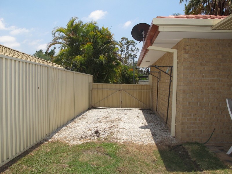 5 Issell Place, Highland Park QLD 4211