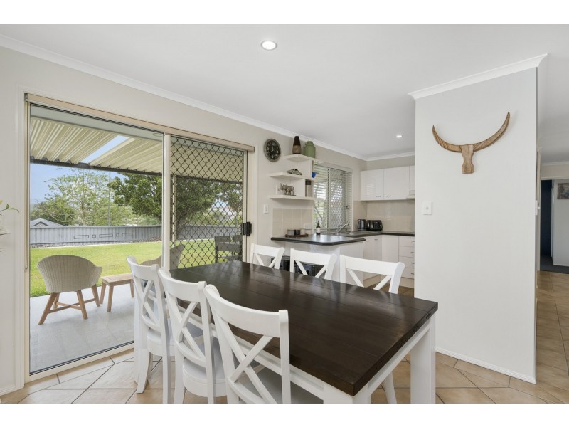 35 Winchester Drive, Nerang QLD 4211