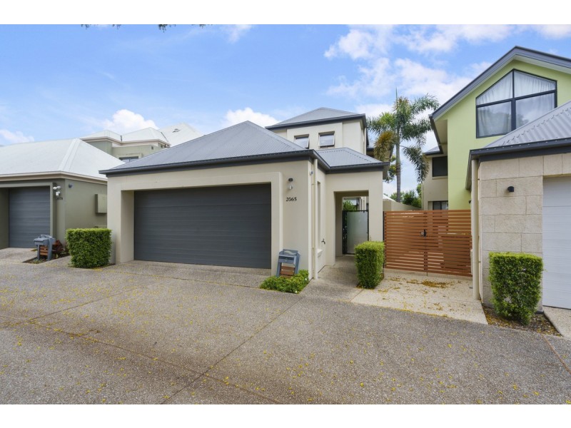 2065/1 The Vistas Drive, Carrara QLD 4211