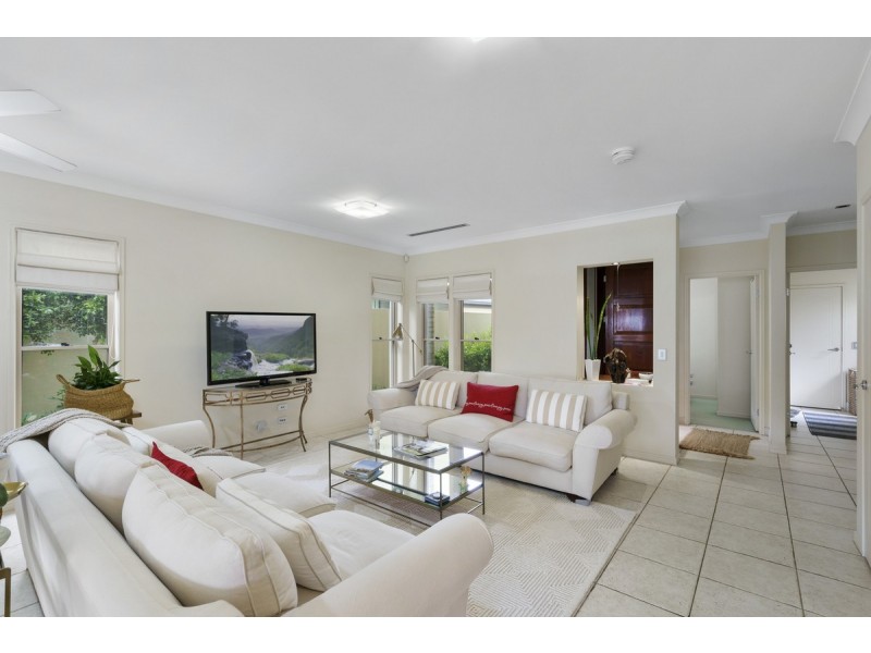 2065/1 The Vistas Drive, Carrara QLD 4211