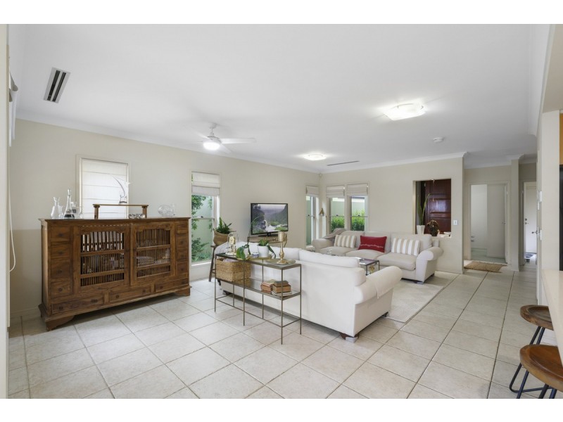 2065/1 The Vistas Drive, Carrara QLD 4211