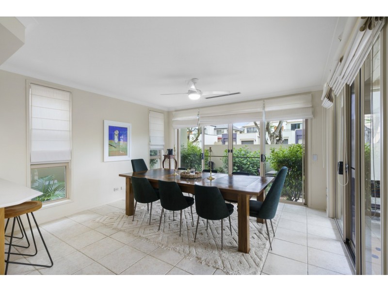 2065/1 The Vistas Drive, Carrara QLD 4211