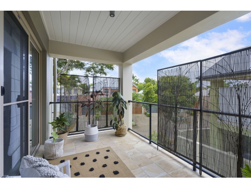 2065/1 The Vistas Drive, Carrara QLD 4211