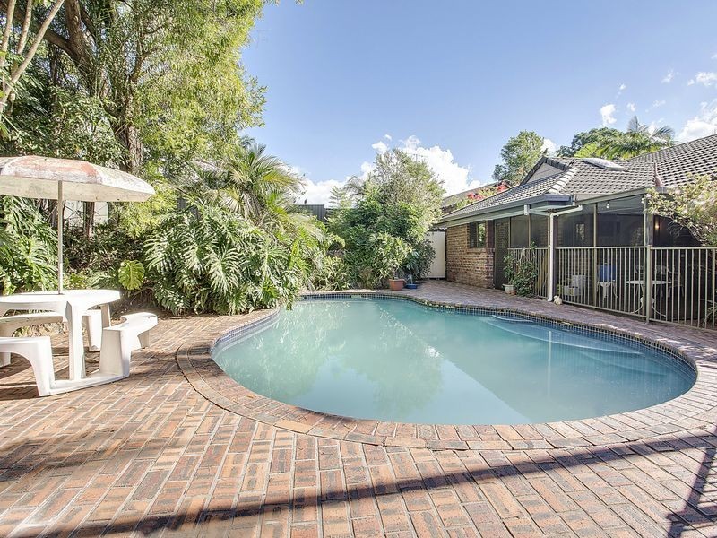 61 Dugandan Street, Nerang QLD 4211