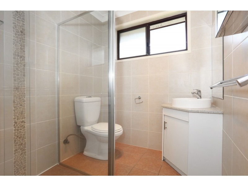 2/12 Wagtail Court, Burleigh Waters QLD 4220