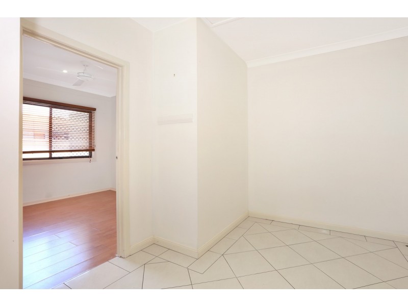 2/12 Wagtail Court, Burleigh Waters QLD 4220